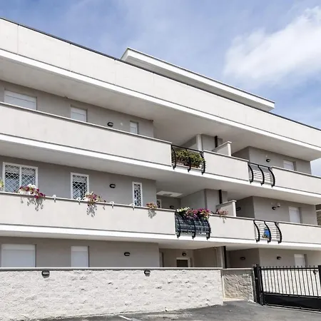 Casa Larry Apartment Marino Exterior photo